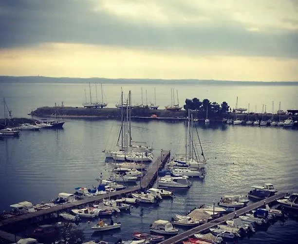 Private In Shared House