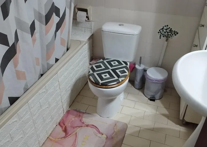 Private In Shared House Tesalónica