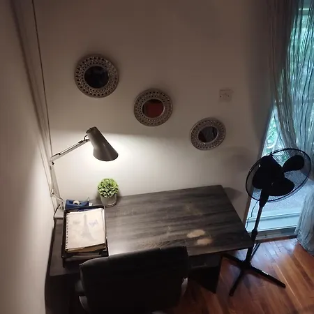 Проживание в семье Private In Shared House