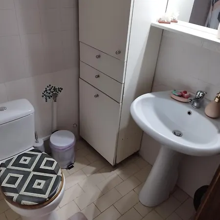 Private In Shared House *