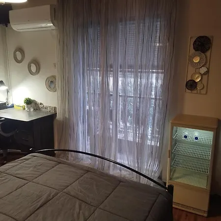 Privat bolig Private In Shared House Thessaloníki