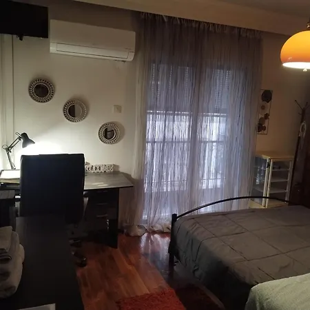 Private In Shared House Privatunterkunft
